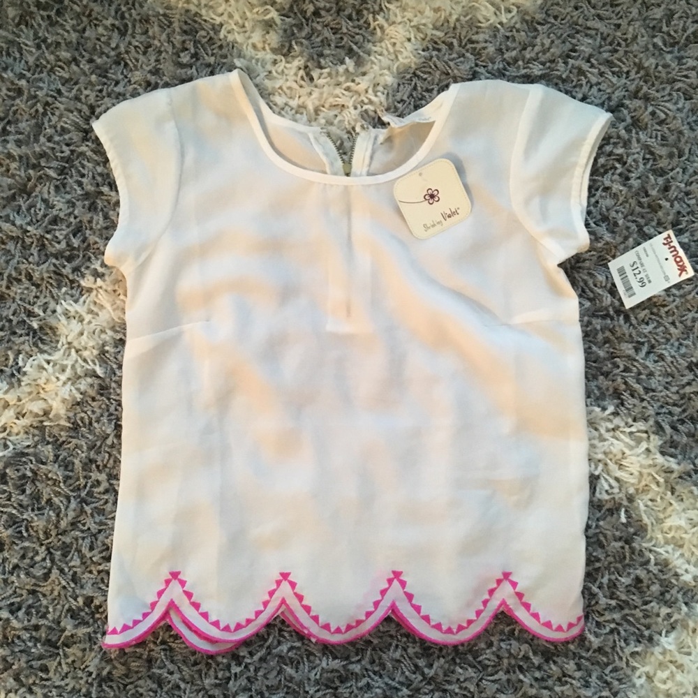 🌸5 for $25👚 NWT white semi-sheer blouse
